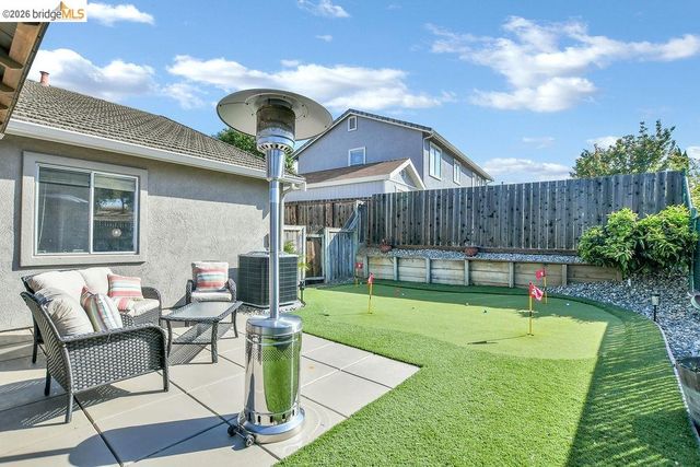 1129 Prewett Ranch Dr, Antioch, CA 94531