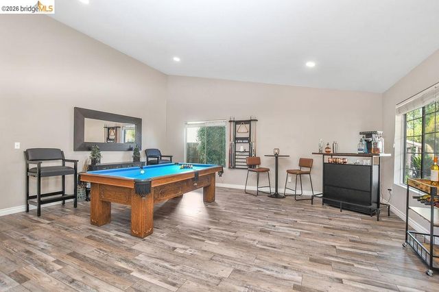 1129 Prewett Ranch Dr, Antioch, CA 94531