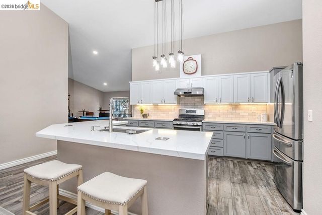 1129 Prewett Ranch Dr, Antioch, CA 94531