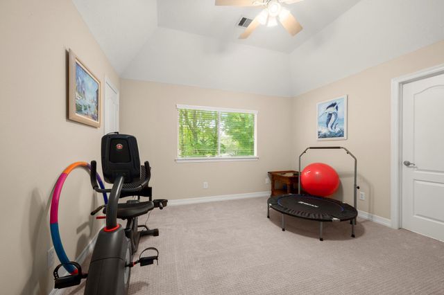 8961 Fallsbrook Court, Conroe, TX 77302