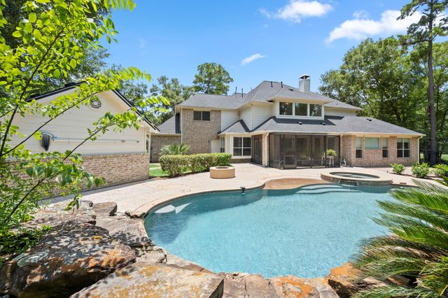 8961 Fallsbrook Court, Conroe, TX 77302