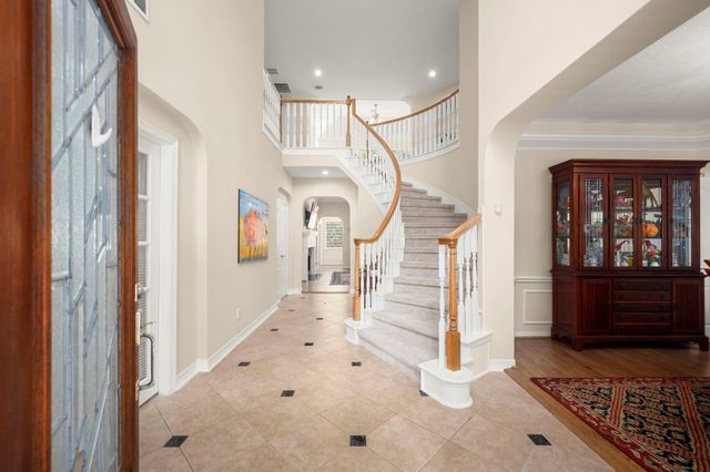 8961 Fallsbrook Court, Conroe, TX 77302