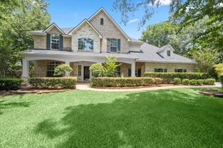 8961 Fallsbrook Court, Conroe, TX 77302