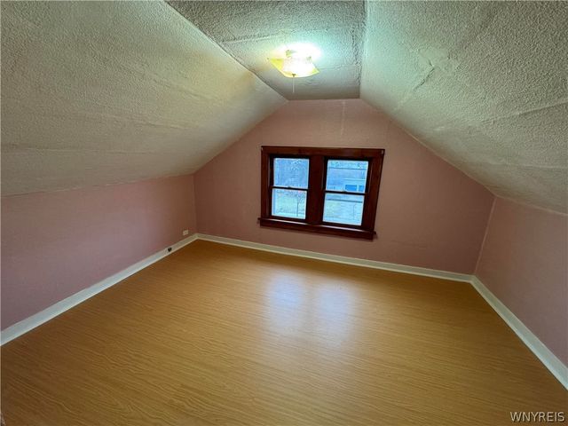 524 University Avenue, Tonawanda, NY 14223