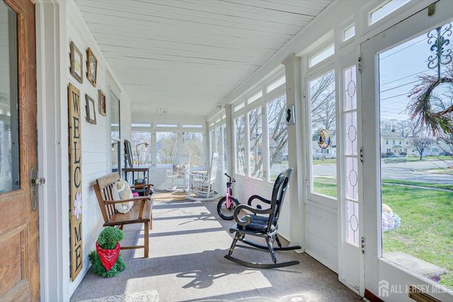 302 Mountainview Terrace, Dunellen, NJ 08812