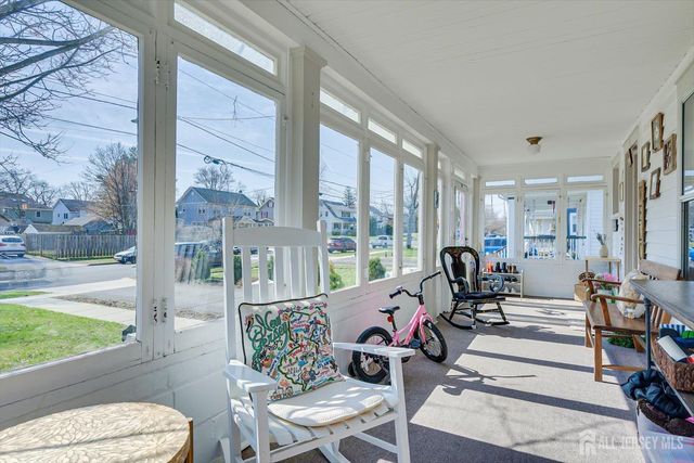 302 Mountainview Terrace, Dunellen, NJ 08812