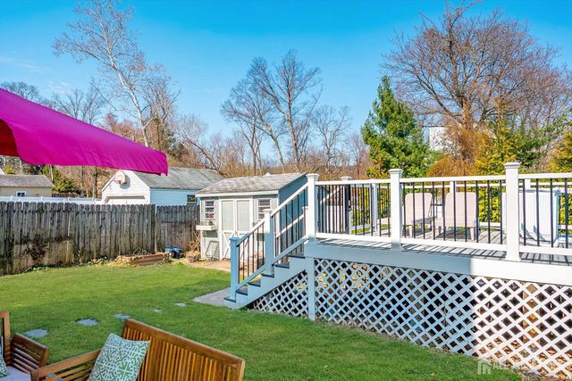 302 Mountainview Terrace, Dunellen, NJ 08812