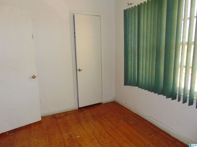 1532 MAPLE AVENUE SW, Birmingham, AL 35211