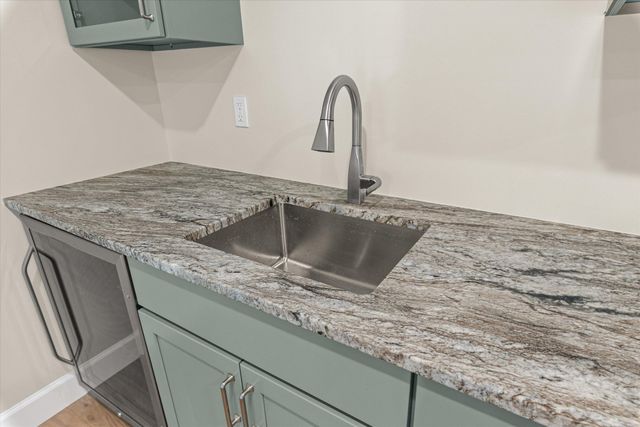 2005 STONE MOUNTAIN CT, Columbia, MO 65201