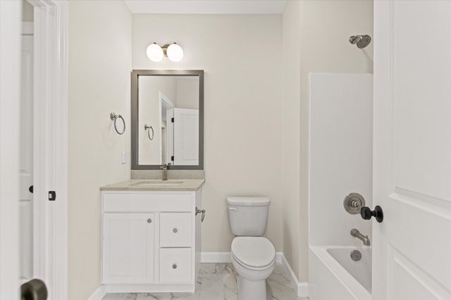 2005 STONE MOUNTAIN CT, Columbia, MO 65201