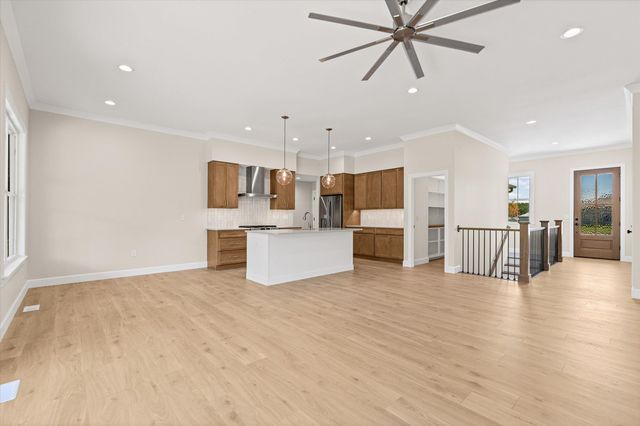 2005 STONE MOUNTAIN CT, Columbia, MO 65201