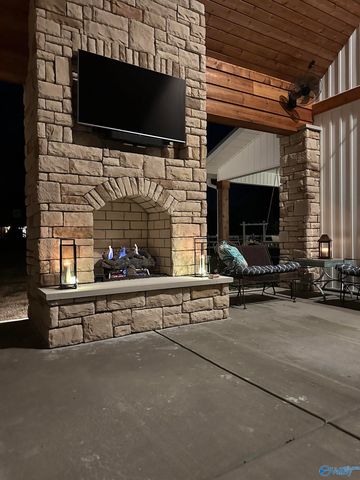 28207 Thach Road, Athens, AL 35613