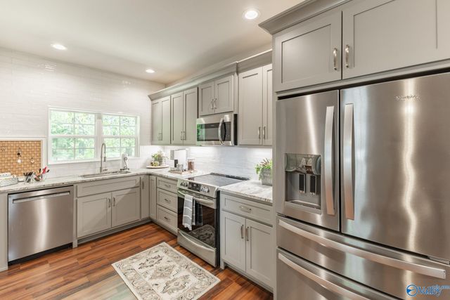 28207 Thach Road, Athens, AL 35613