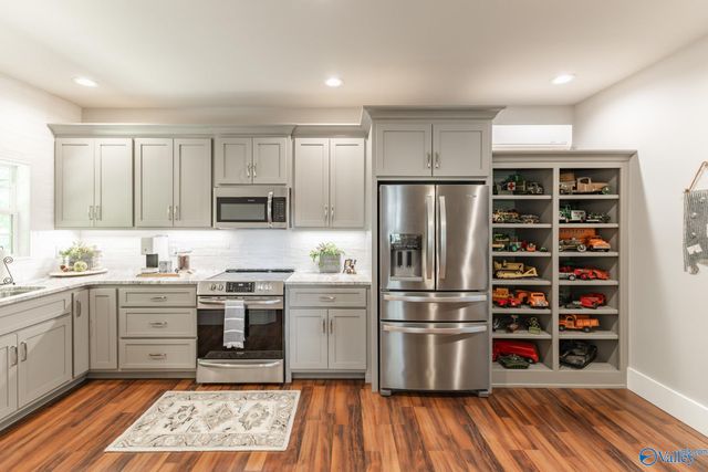 28207 Thach Road, Athens, AL 35613
