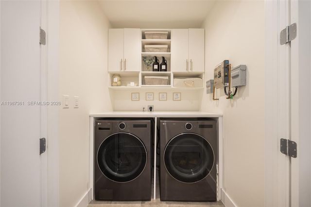 3655 SW 25th St 3655, Miami, FL 33133