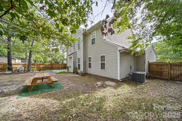 1617 Winthrop Lane 101, Monroe, NC 28110