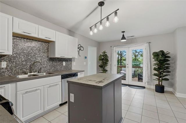7107 Springchase Way, Austell, GA 30168