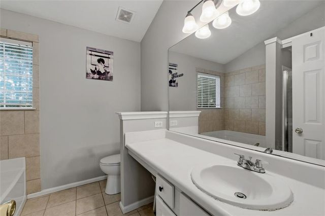 7107 Springchase Way, Austell, GA 30168