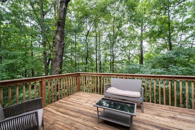 7107 Springchase Way, Austell, GA 30168