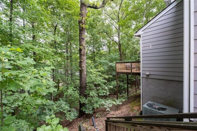7107 Springchase Way, Austell, GA 30168
