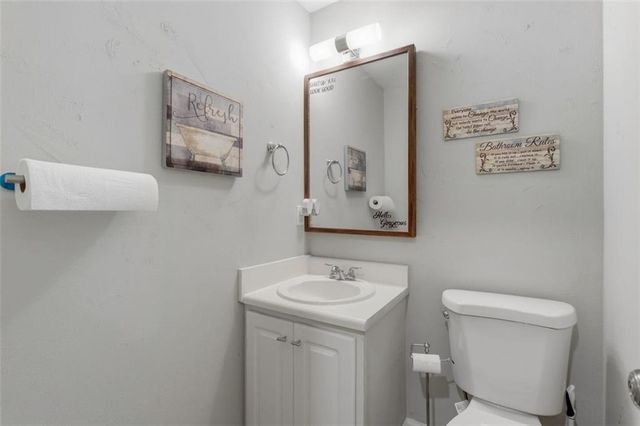 7107 Springchase Way, Austell, GA 30168