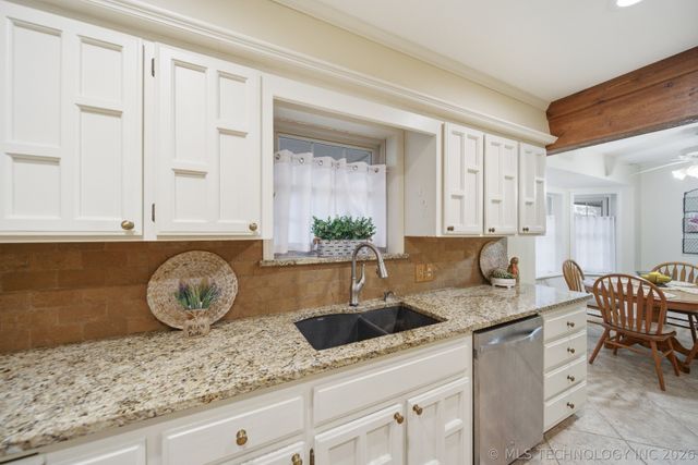 7830 S 85th East Avenue, Tulsa, OK 74133