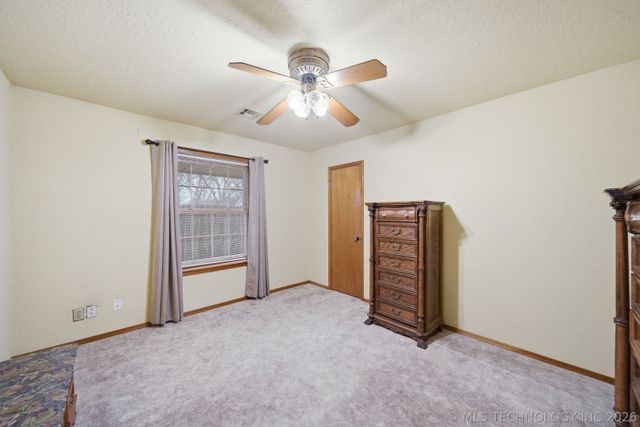 7830 S 85th East Avenue, Tulsa, OK 74133