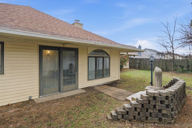 7830 S 85th East Avenue, Tulsa, OK 74133