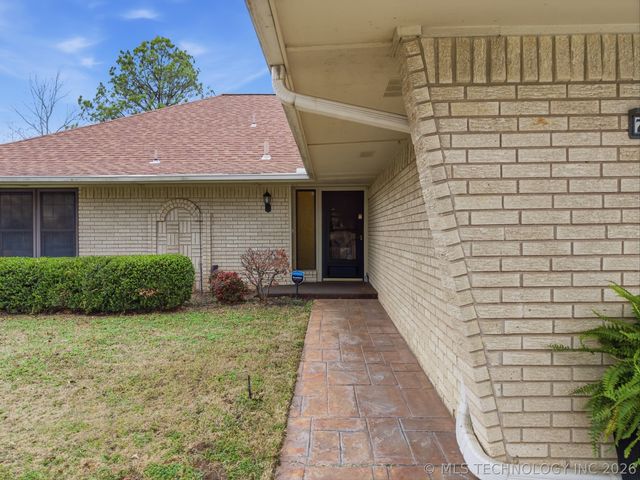 7830 S 85th East Avenue, Tulsa, OK 74133