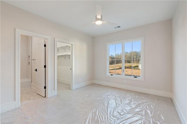 1199 Maple Chase Lane, Winston-salem, NC 27106