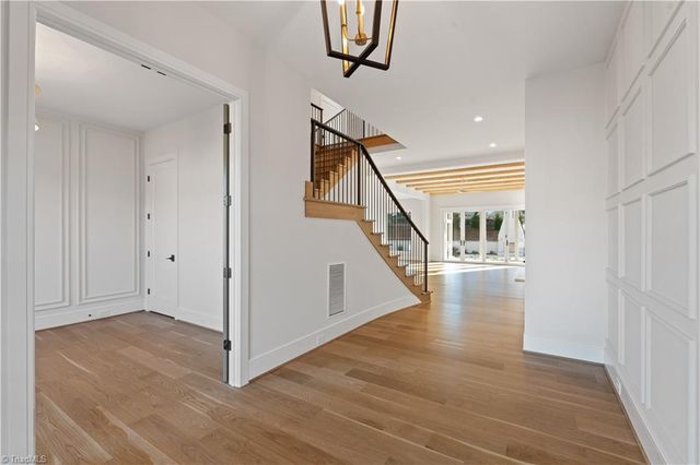 1199 Maple Chase Lane, Winston-salem, NC 27106