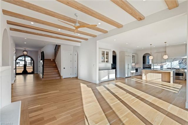 1199 Maple Chase Lane, Winston-salem, NC 27106