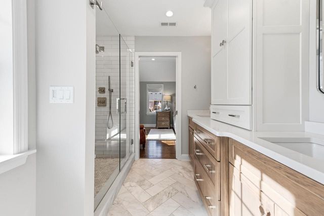4635 Wildwood AVENUE, Whitefish Bay, WI 53211