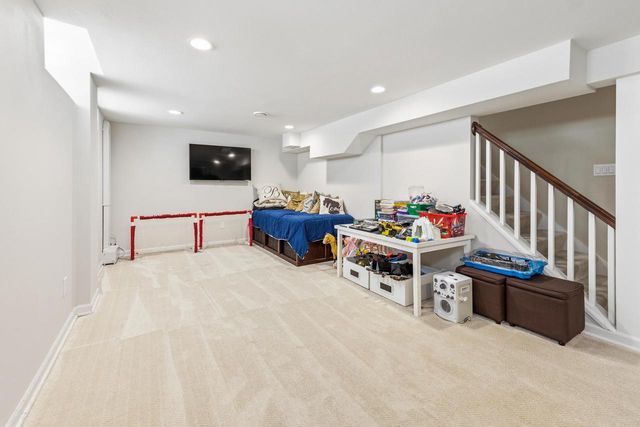 4635 Wildwood AVENUE, Whitefish Bay, WI 53211