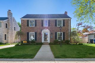 4635 Wildwood AVENUE, Whitefish Bay, WI 53211