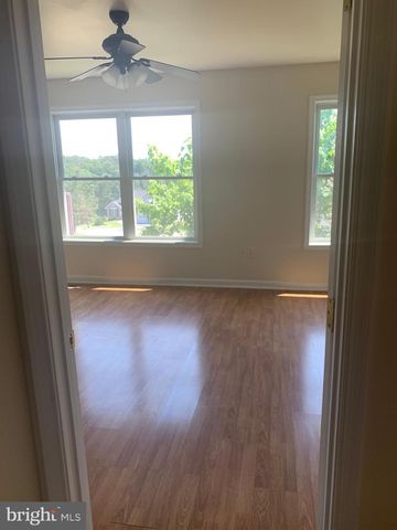 45 SANTA FE CT, Falling Waters, WV 25419