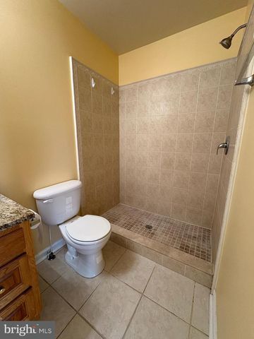 45 SANTA FE CT, Falling Waters, WV 25419