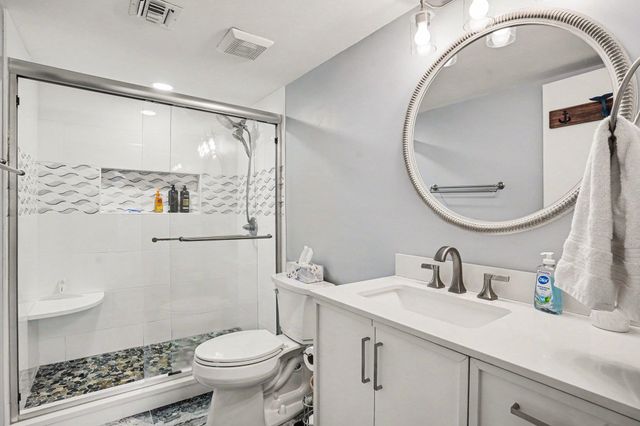 7601 N Ocean Blvd Apt 2C, Myrtle Beach, SC 29572