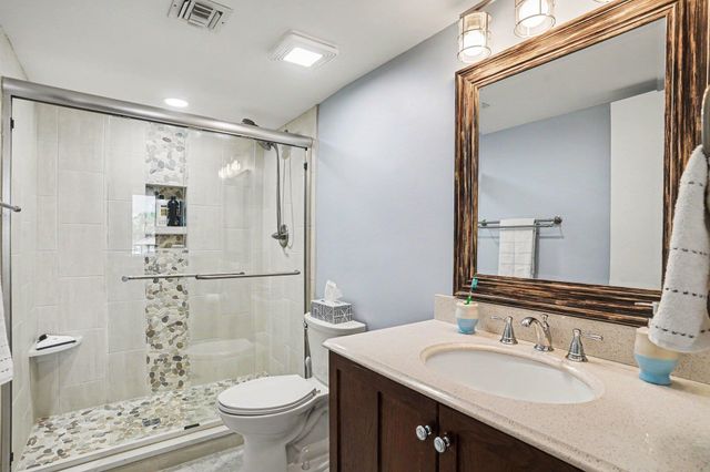 7601 N Ocean Blvd Apt 2C, Myrtle Beach, SC 29572