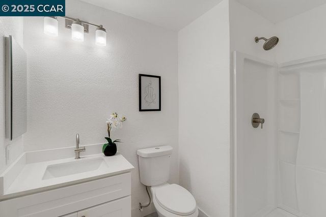 312 Summerfield Dr, Vacaville, CA 95687