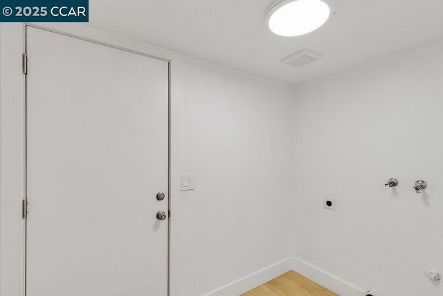 312 Summerfield Dr, Vacaville, CA 95687