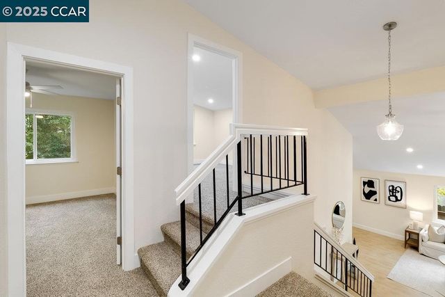 312 Summerfield Dr, Vacaville, CA 95687