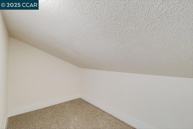 312 Summerfield Dr, Vacaville, CA 95687