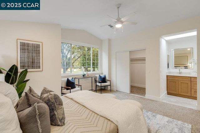 312 Summerfield Dr, Vacaville, CA 95687