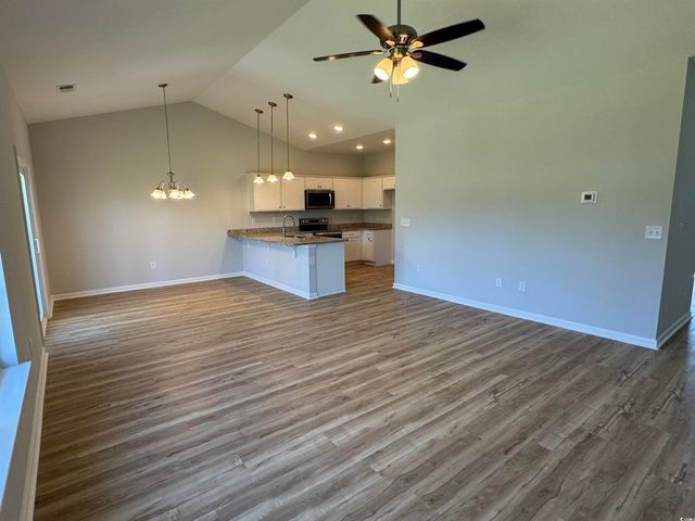 596 Shallow Cove Dr., Conway, SC 29526