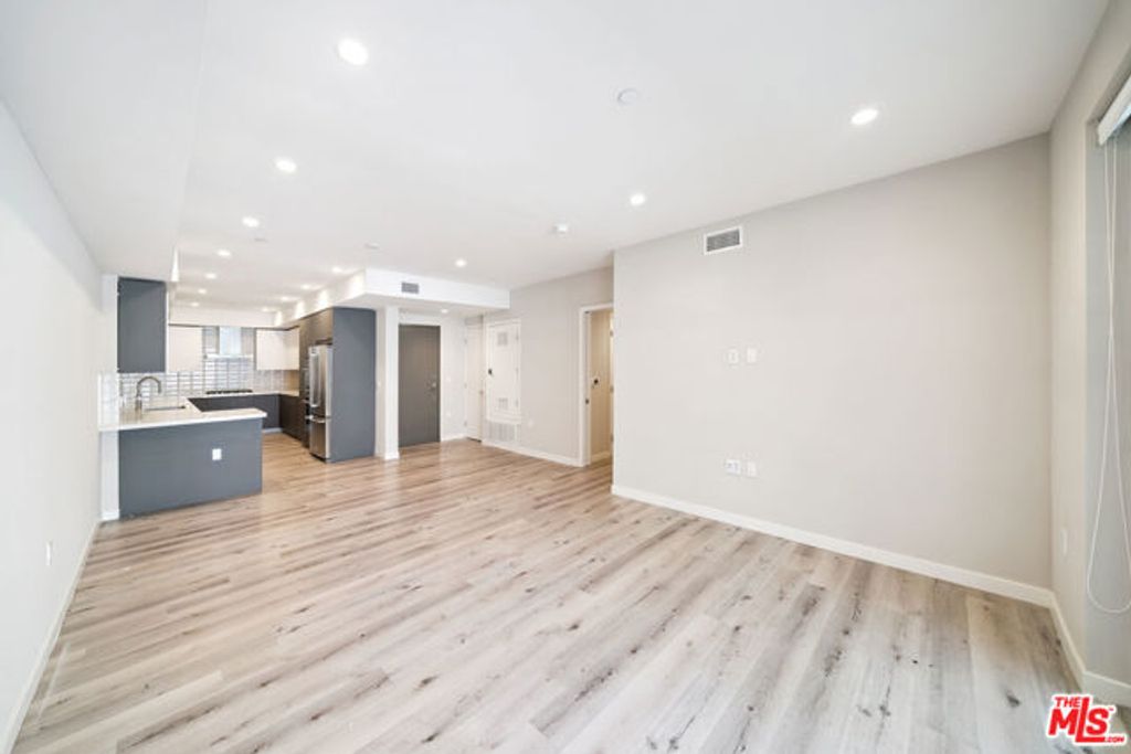 1226 S Bedford Street 103, Los Angeles, CA 90035
