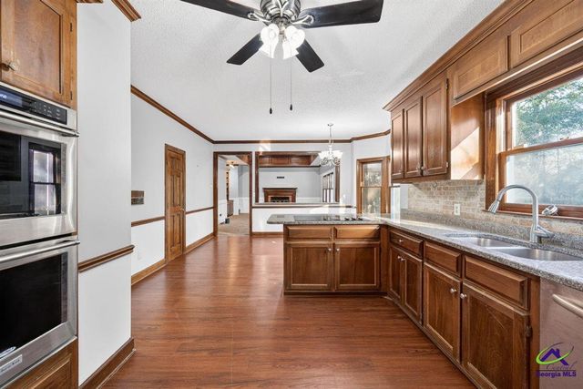 114 Nassau Ct, Macon, GA 31211