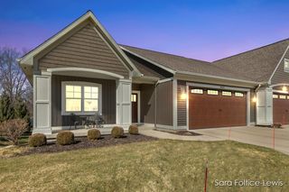 6501 Andre's Crossing 14, Georgetown Twp, MI 49418