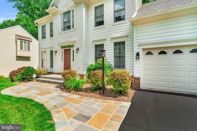 9515 HOLLY PROSPECT CT, Burke, VA 22015