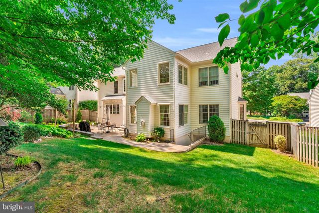 9515 HOLLY PROSPECT CT, Burke, VA 22015